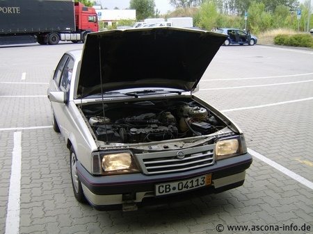 Ascona C 2.0i Motor Umbau