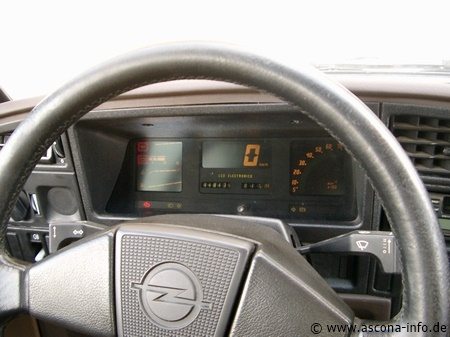 Ascona C LCD Instrument