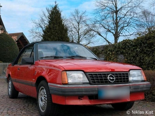 Ascona Cabrio