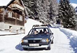 Ascona C Pressefotos