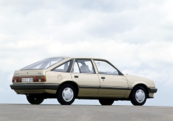 Ascona C Pressefotos