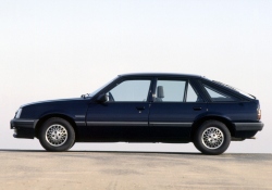 Ascona C Pressefotos