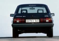 Ascona C Pressefotos