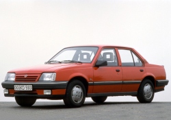 Ascona C Pressefotos