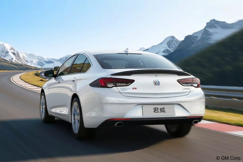 Insignia B GSi